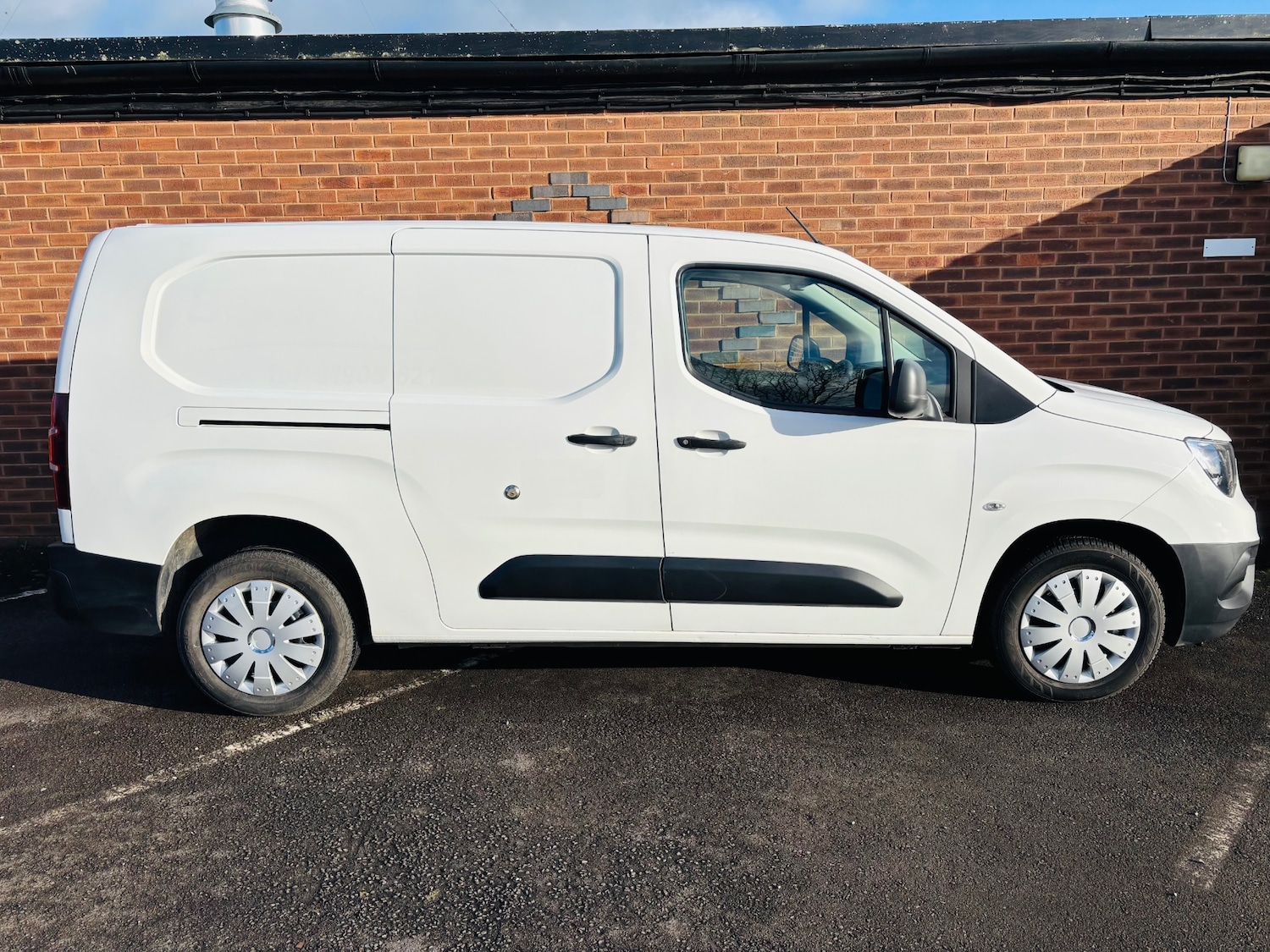 Used Vauxhall Combo 2019 for sale - 77003528: Photo 2
