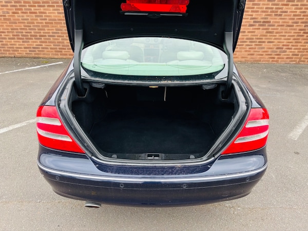 Used Mercedes-Benz CLK 2005 for sale - 76231973: Photo 12