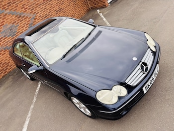Used Mercedes-Benz CLK 2005 for sale - 76231973: Photo 3