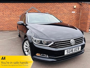 Volkswagen - Passat
