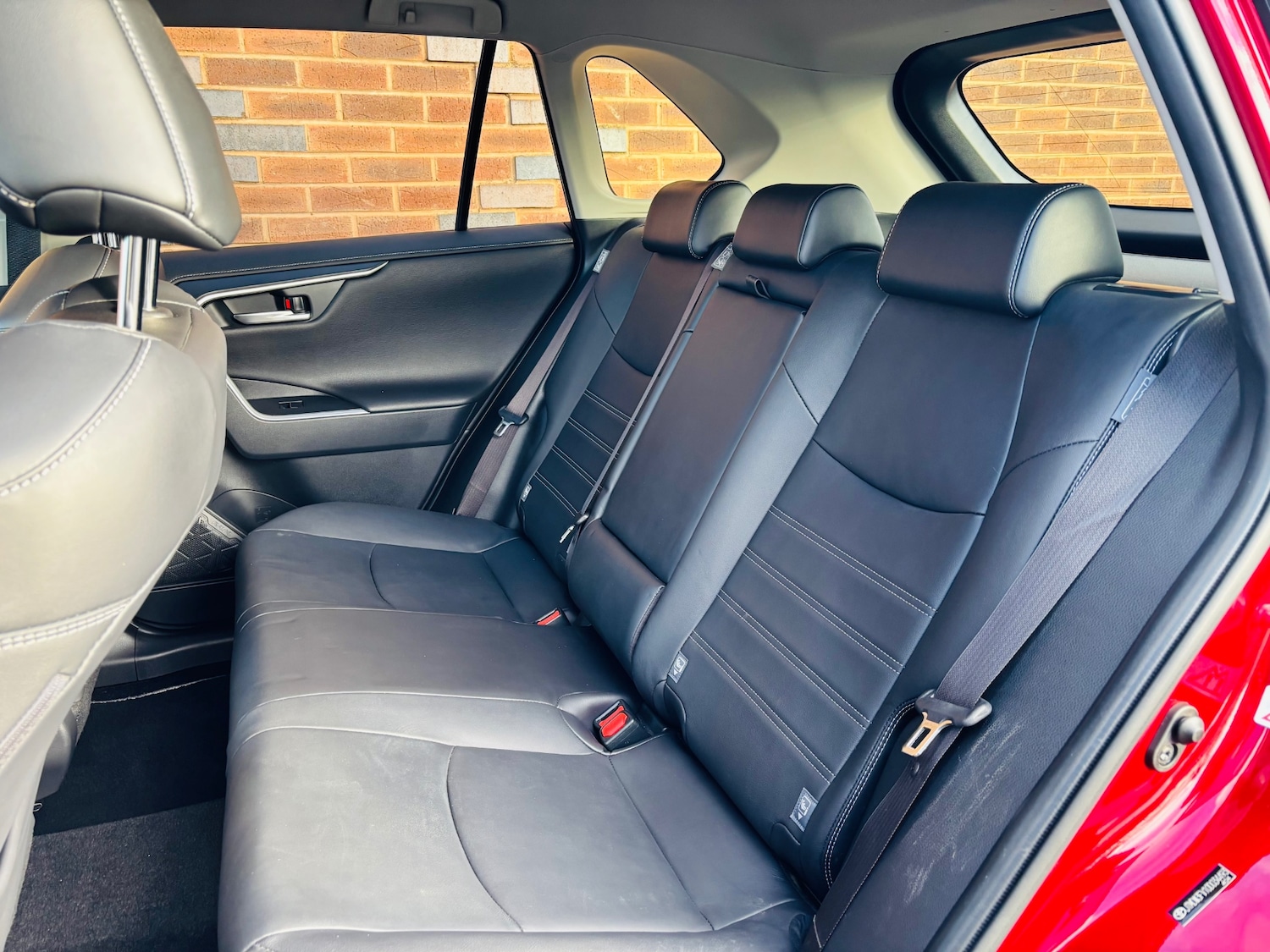 Used Toyota RAV4 2019 for sale - 77282476: Photo 15