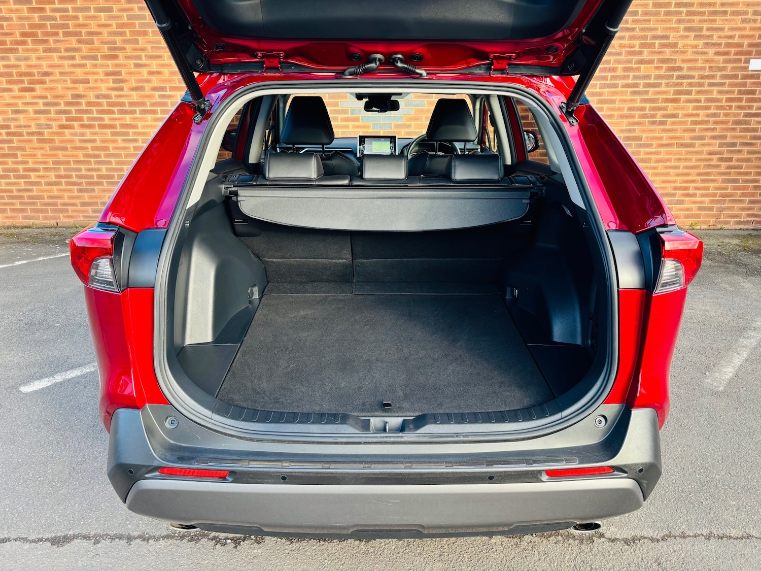 Used Toyota RAV4 2019 for sale - 77282476: Photo 18