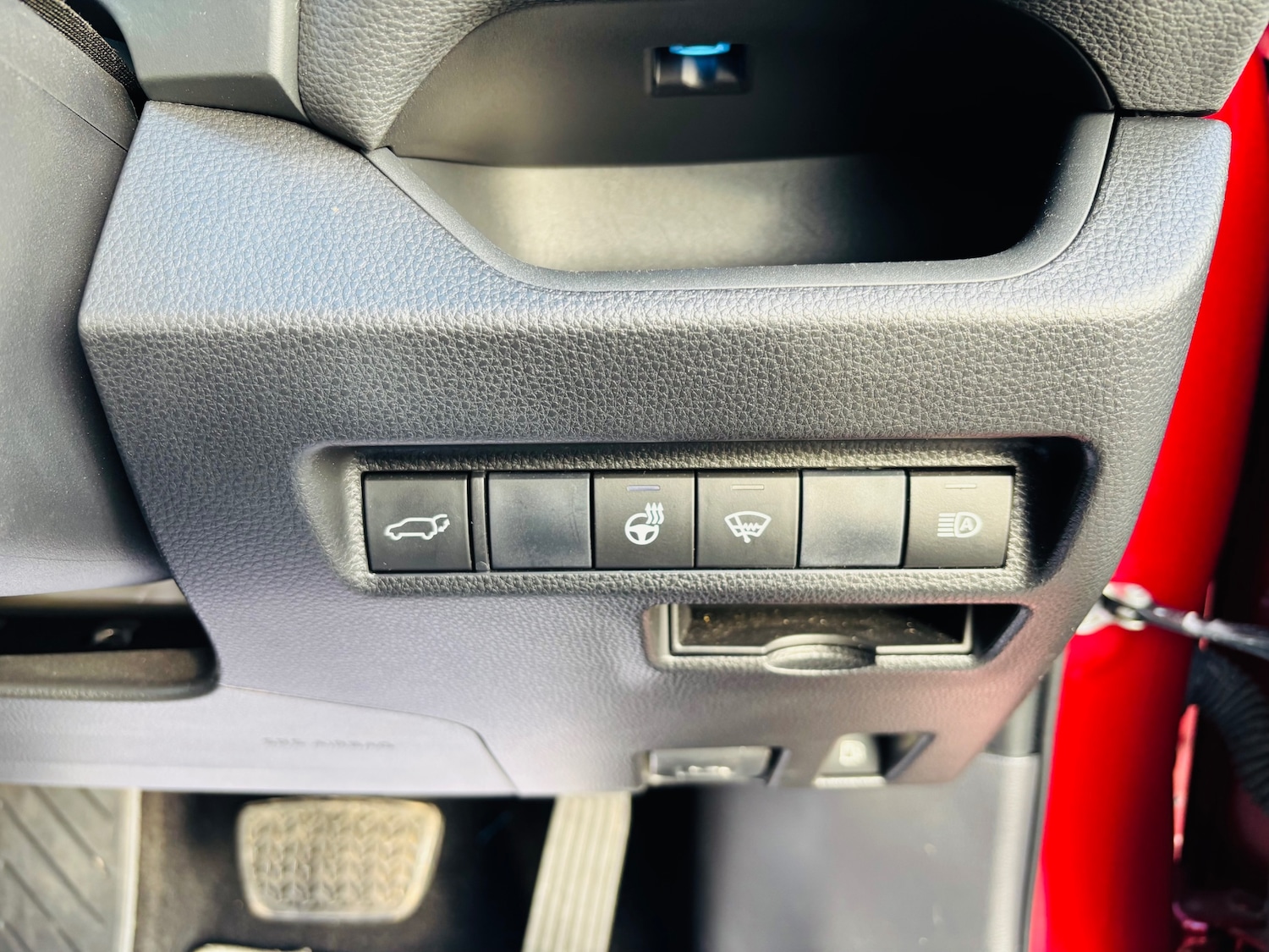 Used Toyota RAV4 2019 for sale - 77282476: Photo 25