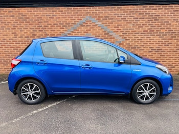 Used Toyota Yaris 2018 for sale - 77516503: Photo