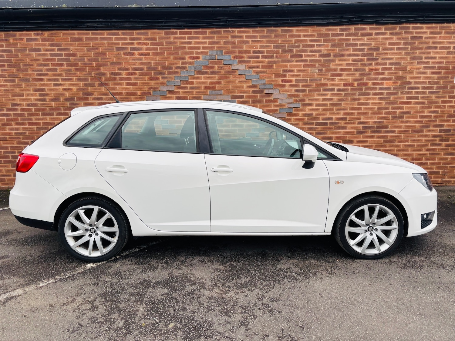 Used SEAT Ibiza 2014 for sale - 76763540: Photo 2