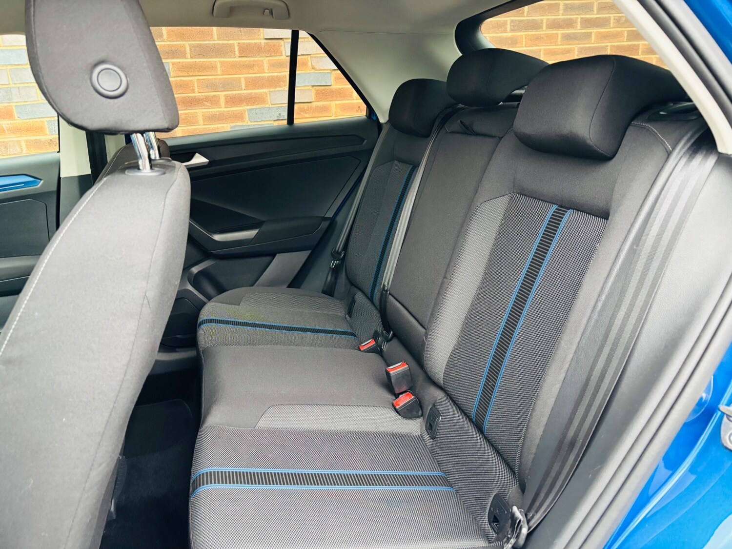 Used Volkswagen T-Roc 2018 for sale - 76309652: Photo 14