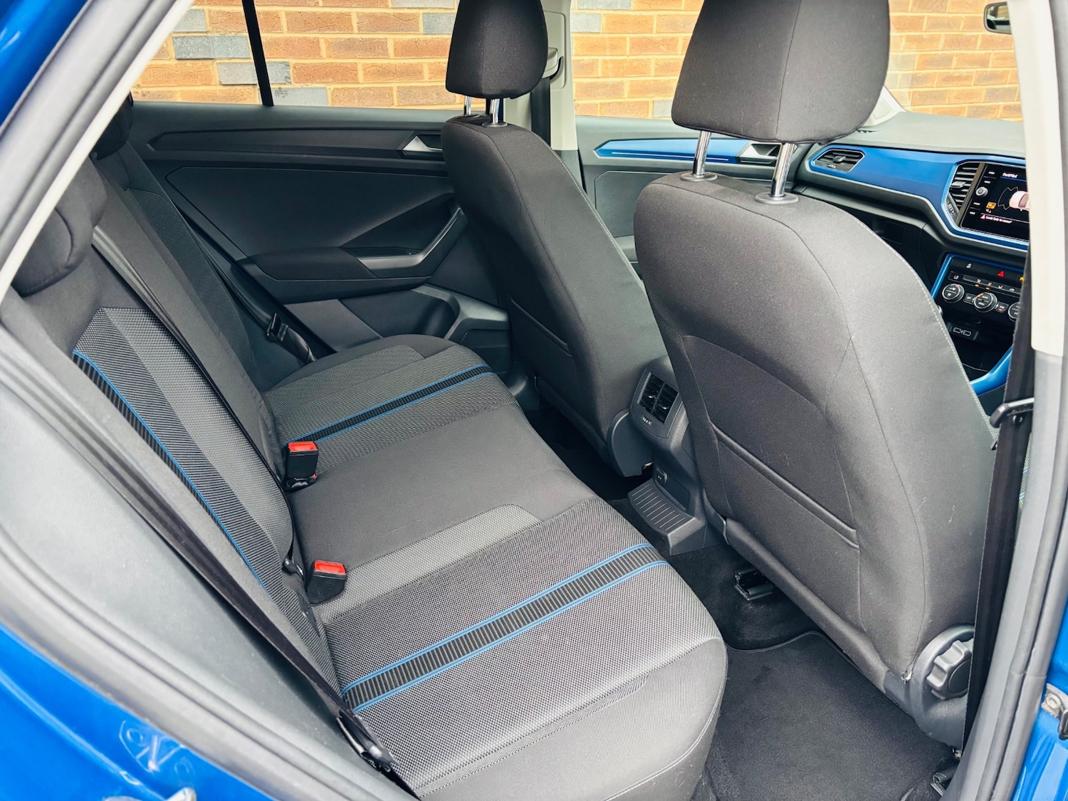 Used Volkswagen T-Roc 2018 for sale - 76309652: Photo 17