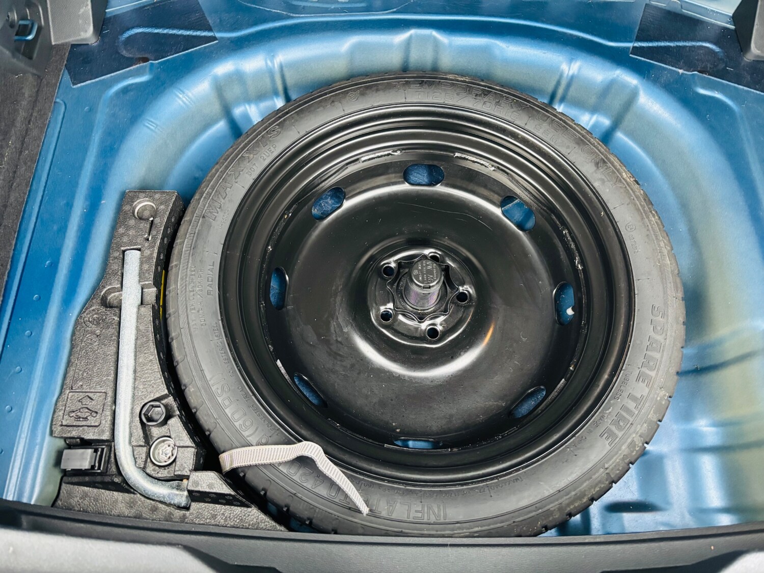 Used Volkswagen T-Roc 2018 for sale - 76309652: Photo 19