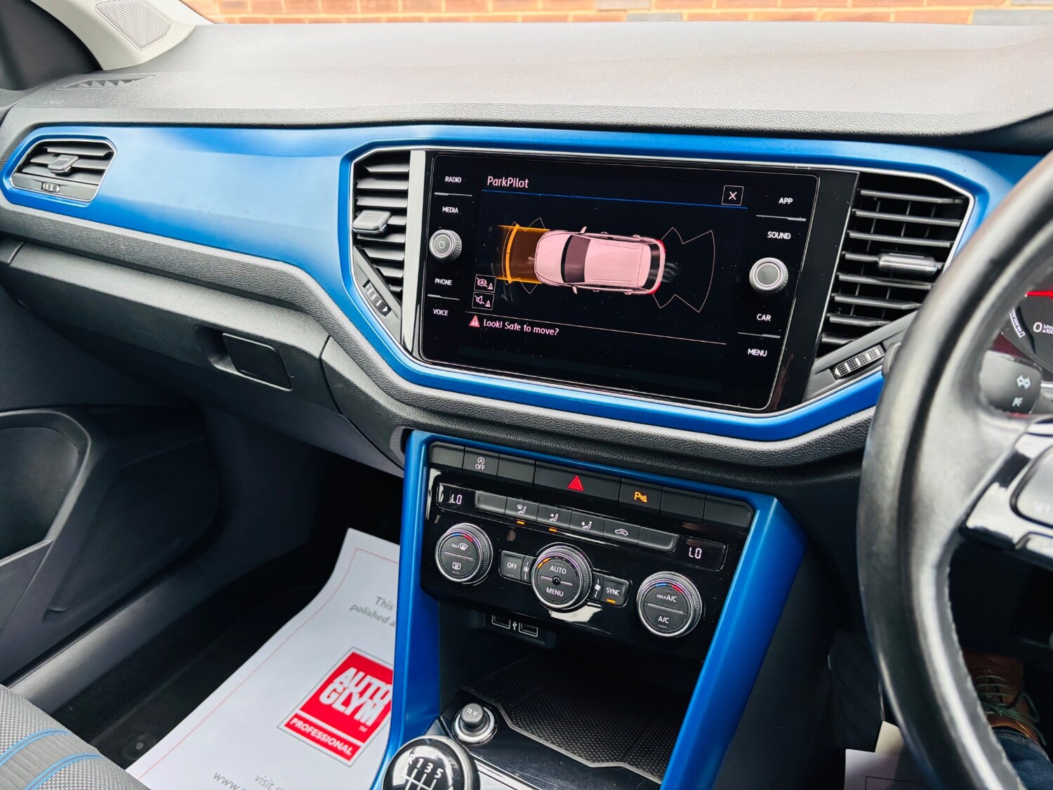 Used Volkswagen T-Roc 2018 for sale - 76309652: Photo 22