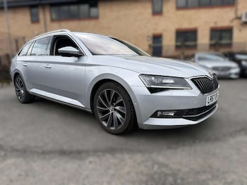 Used Skoda Superb 2017 for sale - 78281956: Photo