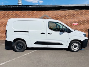 Used Peugeot Partner 2023 for sale - 79616780: Photo