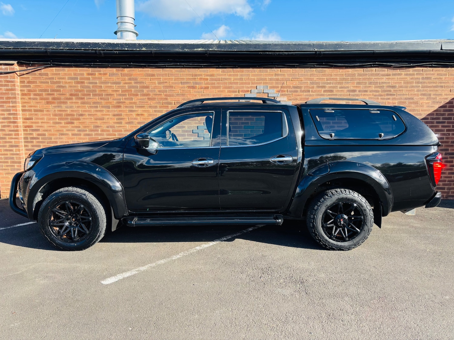 Used Nissan Navara 2018 for sale - 76342854: Photo 6