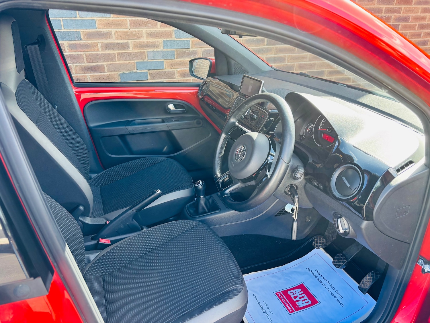 Used Volkswagen up! 2016 for sale - 77917572: Photo 10