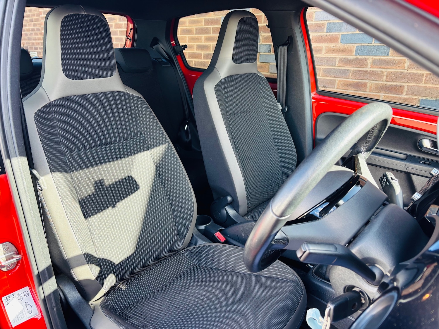 Used Volkswagen up! 2016 for sale - 77917572: Photo 11