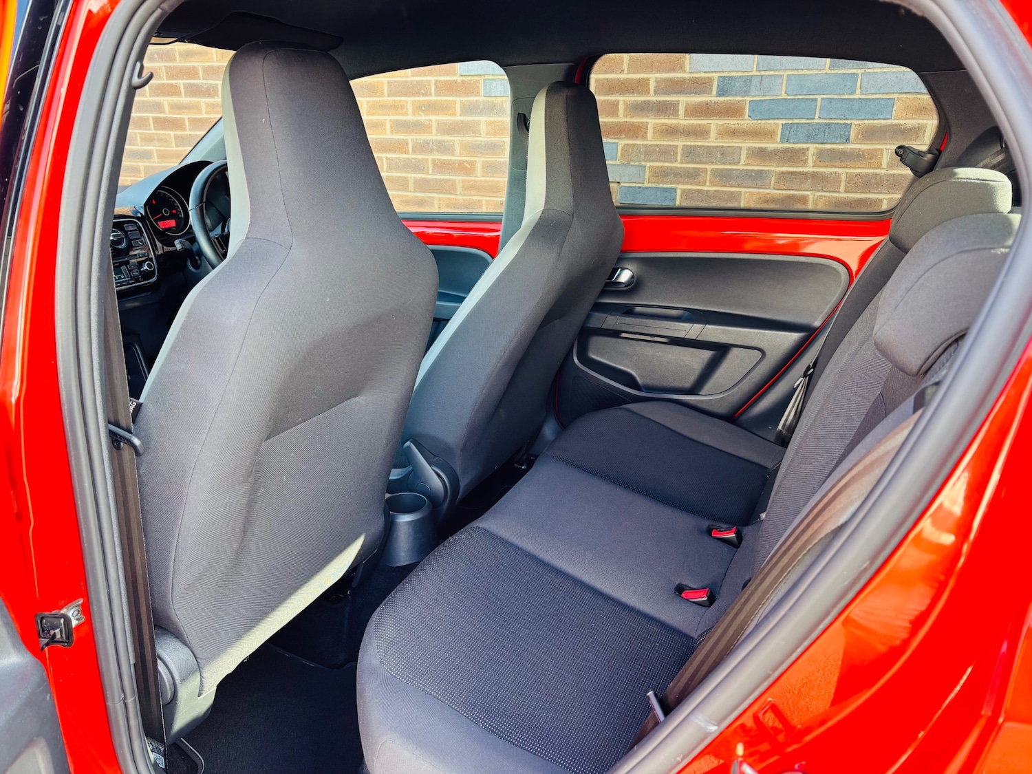 Used Volkswagen up! 2016 for sale - 77917572: Photo 14