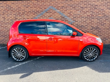 Used Volkswagen up! 2016 for sale - 77917572: Photo