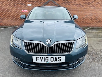 Used Skoda Superb 2015 for sale - 78176444: Photo