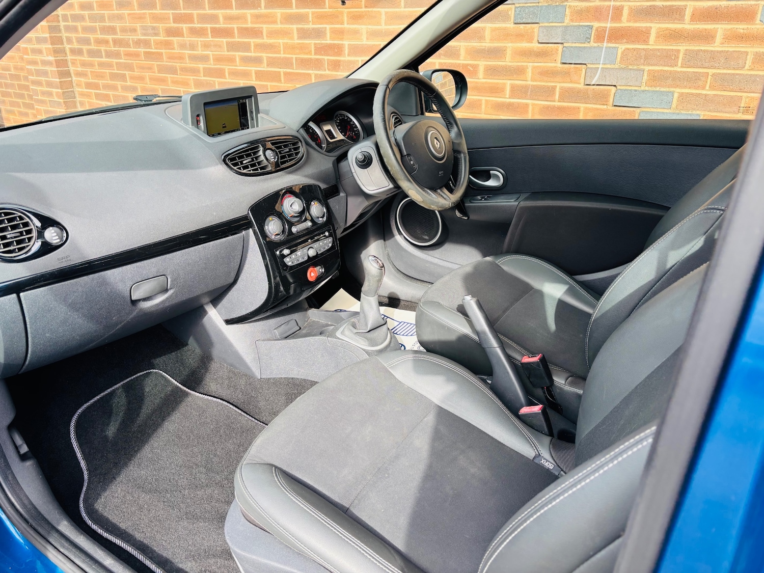 Used Renault Clio 2011 for sale - 78014396: Photo 13