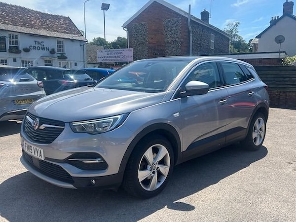 Used Vauxhall Grandland X 2019 for sale - 75111195: Photo 2