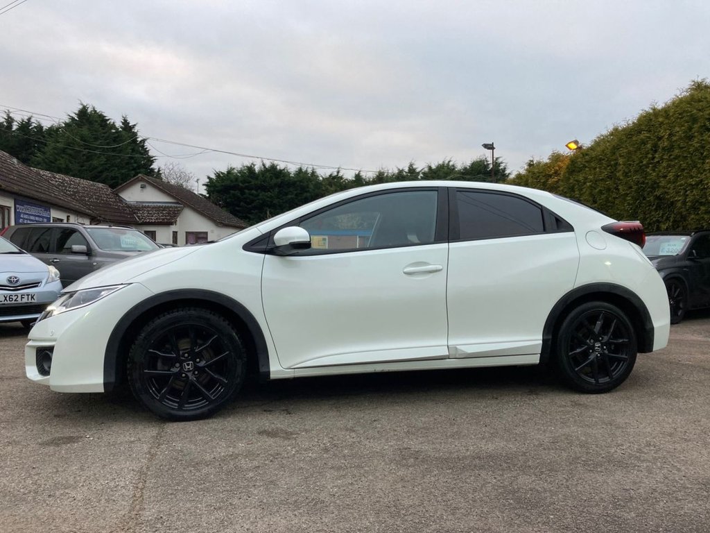 Used Honda Civic 2017 for sale - 76966308: Photo 12