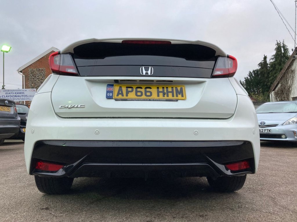 Used Honda Civic 2017 for sale - 76966308: Photo 19