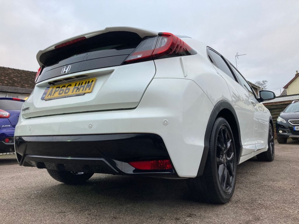 Used Honda Civic 2017 for sale - 76966308: Photo 21