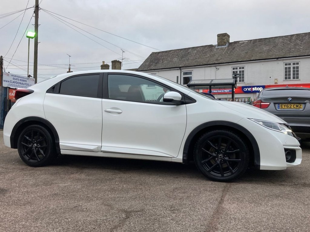 Used Honda Civic 2017 for sale - 76966308: Photo 9