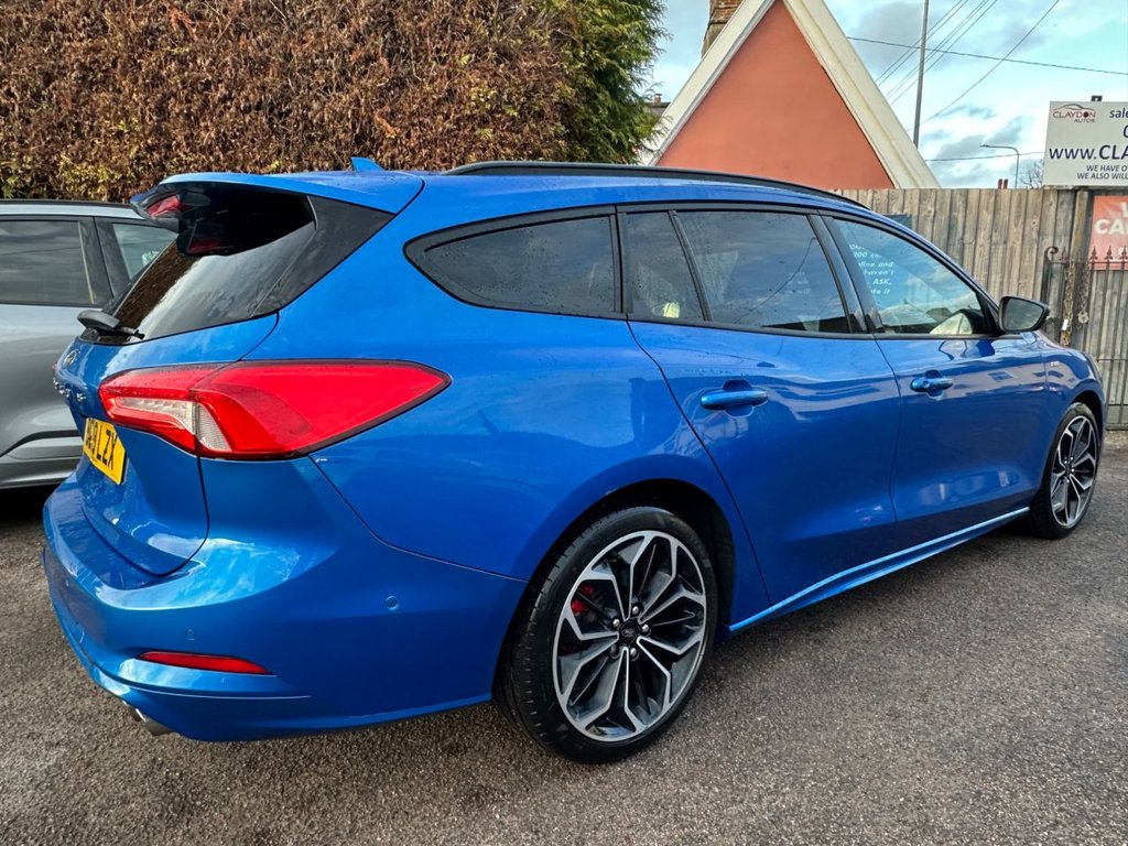 Used Ford Focus 2019 for sale - 76803731: Photo 3