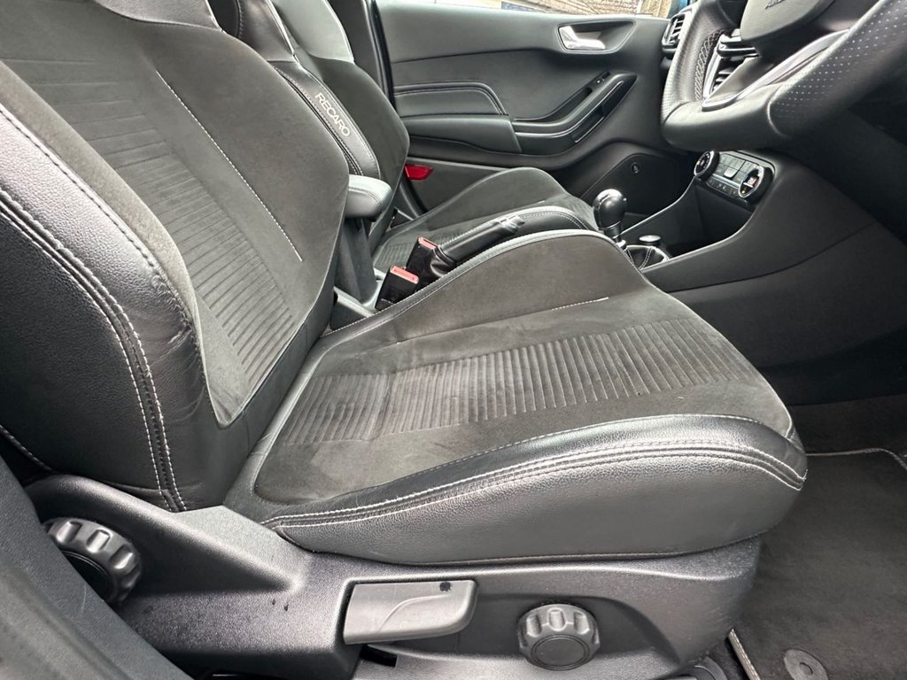 Used Ford Fiesta 2020 for sale - 76139903: Photo 24