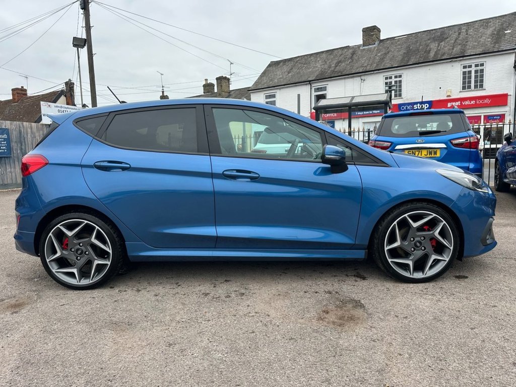 Used Ford Fiesta 2020 for sale - 76139903: Photo 3