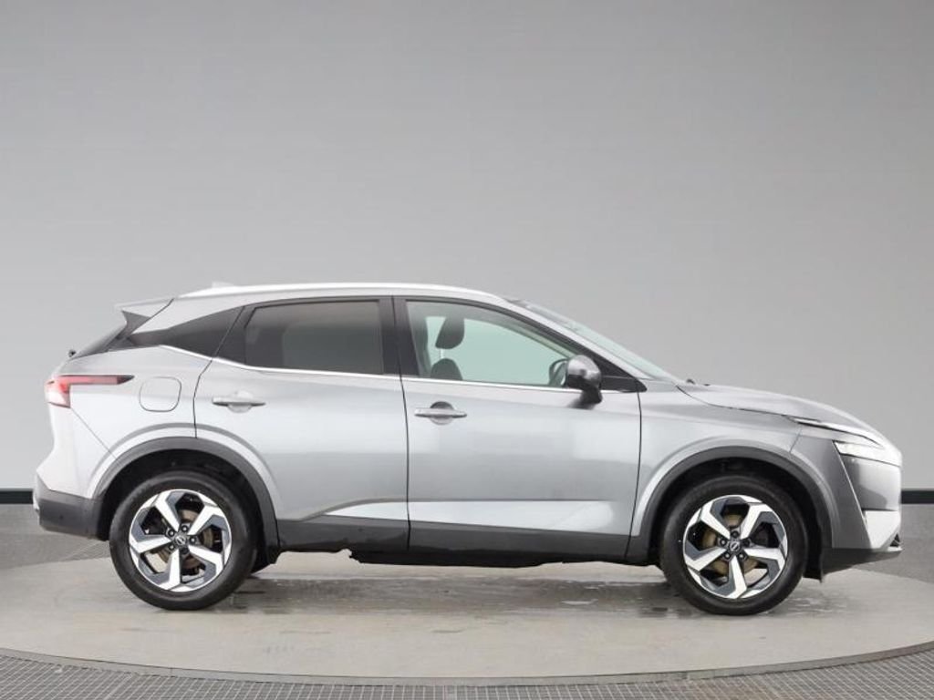 Used Nissan Qashqai 2022 for sale - 77145694: Photo 2
