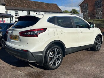 Used Nissan Qashqai 2017 for sale - 78583338: Photo