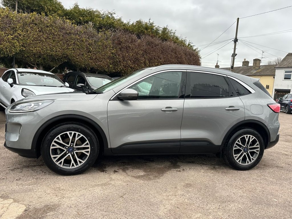 Used Ford Kuga 2023 for sale - 77680803: Photo 18