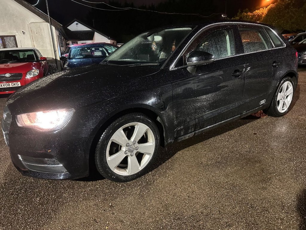 Used Audi A3 2015 for sale - 77218490: Photo 2