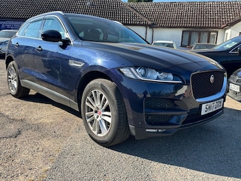 Used Jaguar F-Pace 2017 for sale - 79108335: Photo