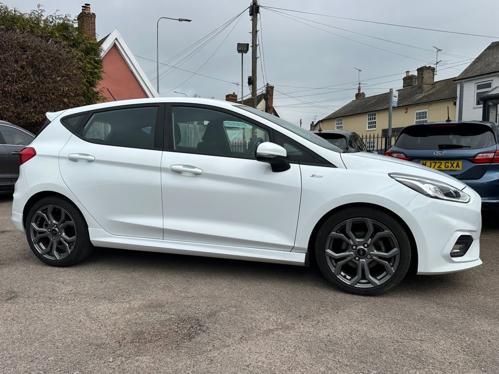 Used Ford Fiesta 2018 for sale - 78088312: Photo 15