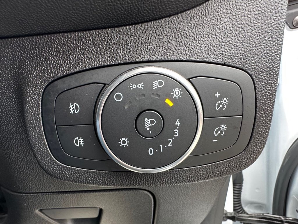 Used Ford Fiesta 2018 for sale - 78088312: Photo 37