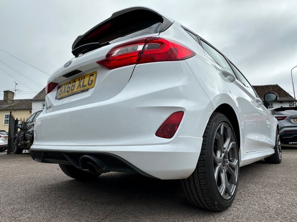 Used Ford Fiesta 2018 for sale - 78088312: Photo 5