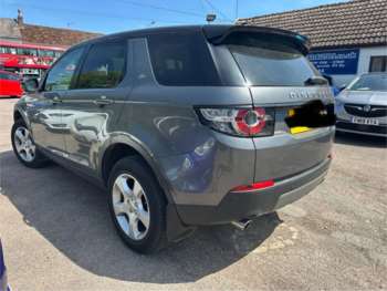 Used Land Rover Discovery Sport 2015 for sale - 75211700: Photo