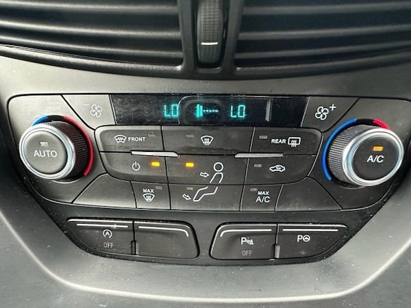 Used Ford Kuga 2017 for sale - 76039222: Photo 30