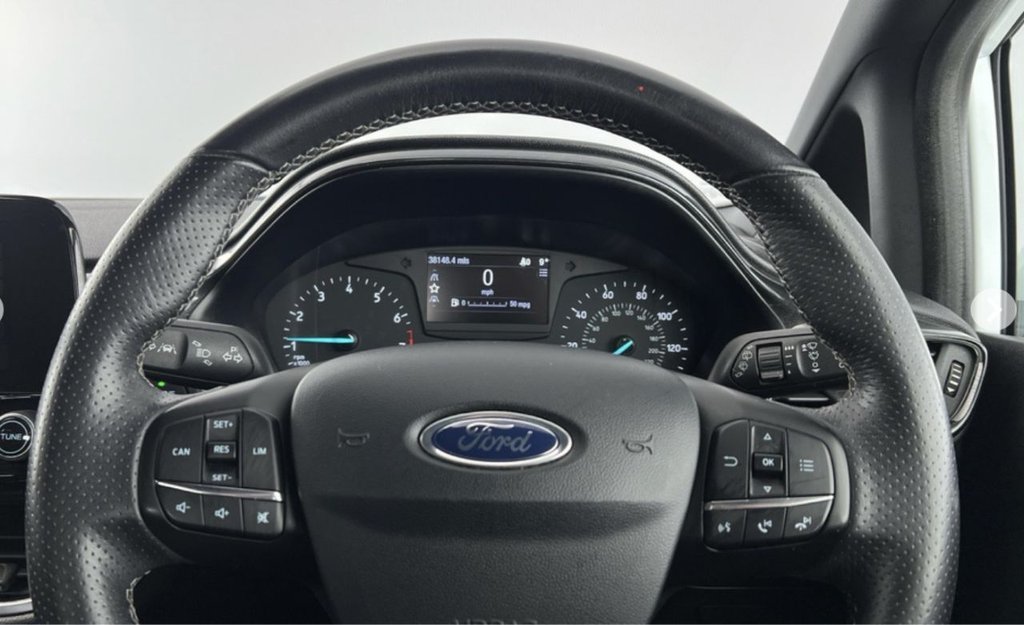 Used Ford Fiesta 2018 for sale - 77576111: Photo 11