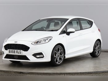 Used Ford Fiesta 2018 for sale - 77576111: Photo