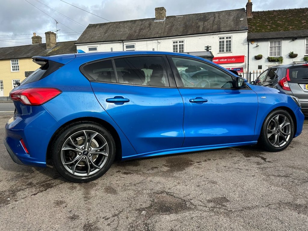 Used Ford Focus 2018 for sale - 78036396: Photo 10
