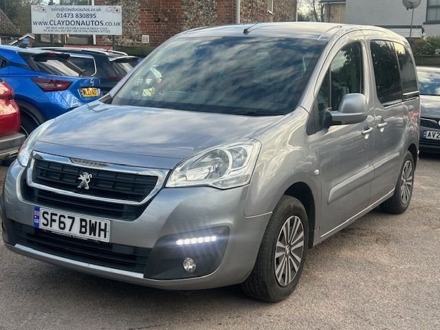Used Peugeot Partner Tepee 2017 for sale - 76261317: Photo 11