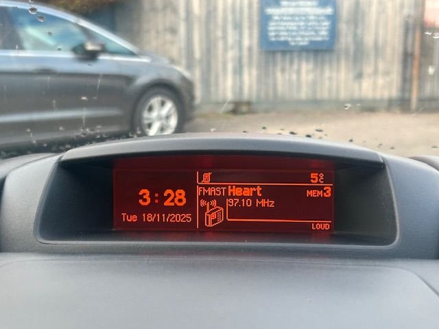 Used Peugeot Partner Tepee 2017 for sale - 76261317: Photo 24