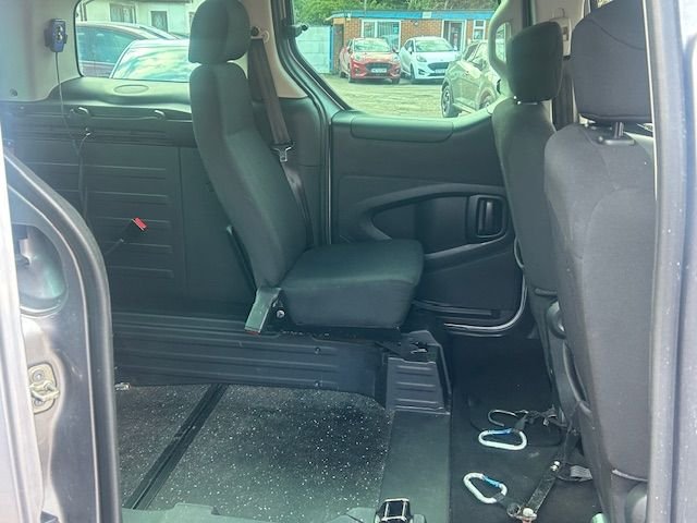 Used Peugeot Partner Tepee 2017 for sale - 76261317: Photo 30