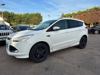 Used Ford Kuga 2016 for sale - 76139907: Photo 2