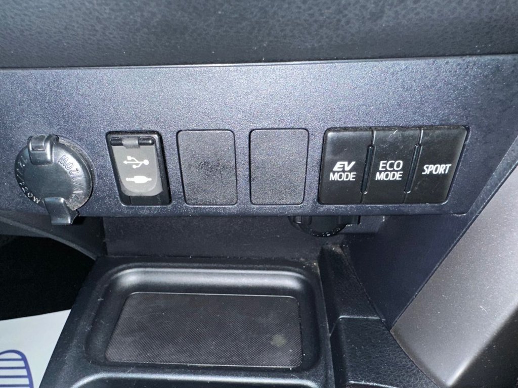 Used Toyota RAV4 2016 for sale - 76439246: Photo 40
