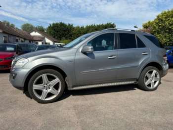 Used Mercedes-Benz M-Class 2010 for sale - 75090859: Photo