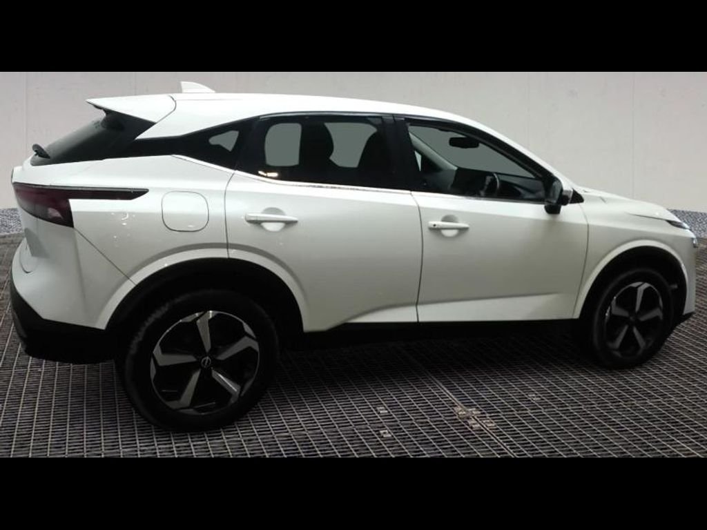 Used Nissan Qashqai 2022 for sale - 76731203: Photo 2